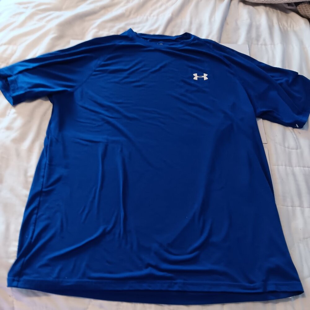 UNDER ARMOUR MEN'S  BEAT GEAR LOOSE FIT TEE LARGE